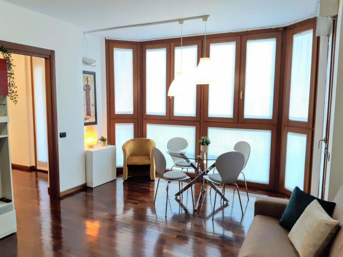 Suite Rent Milán Exterior foto